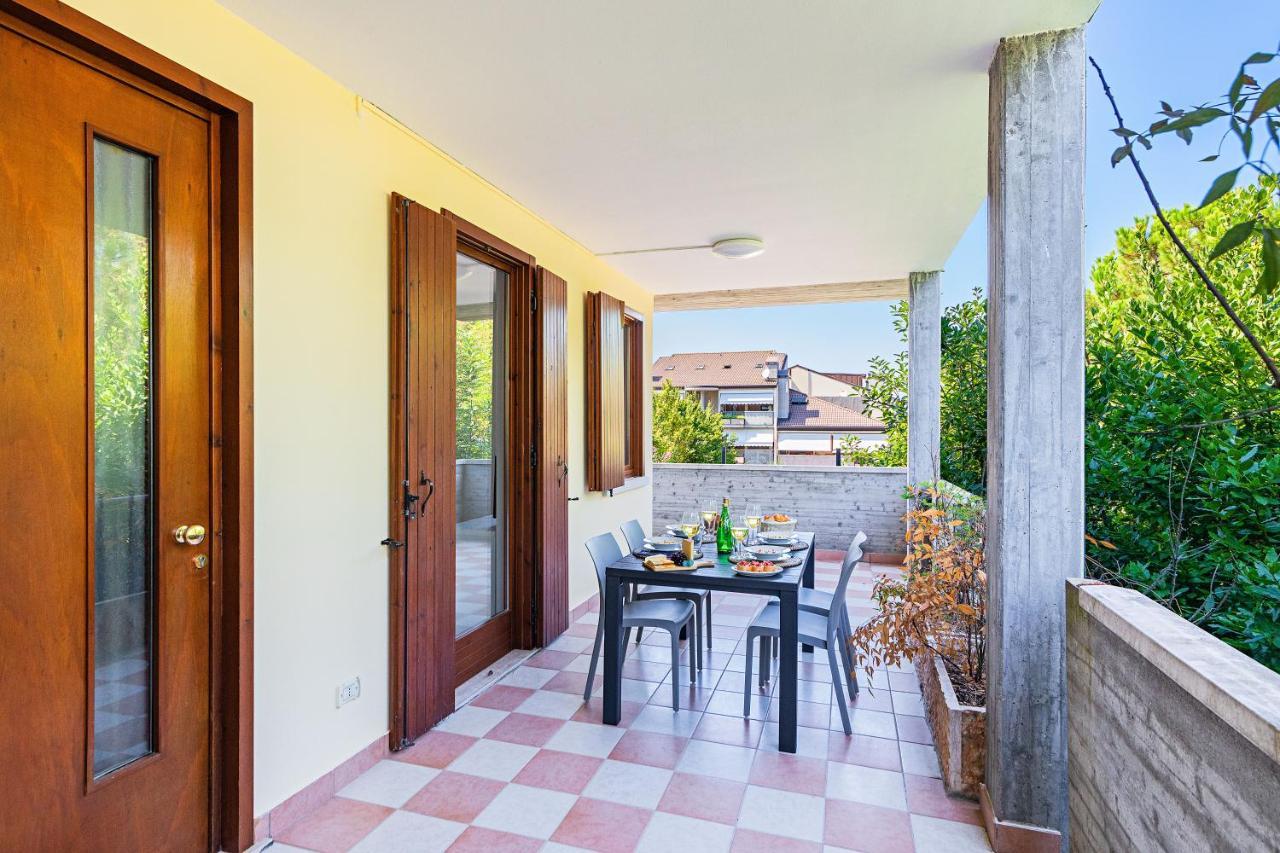 I Ciliegi 1-09 Con Piscina By Wonderful Italy Apartment Desenzano del Garda Bagian luar foto